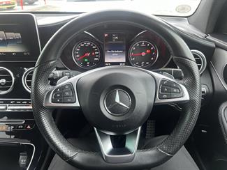 2016 Mercedes-Benz GLC 250 - Thumbnail