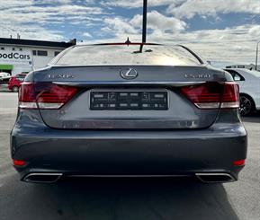 2013 Lexus LS460 - Thumbnail