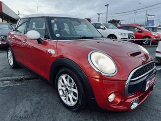 2015 Mini Cooper - Thumbnail